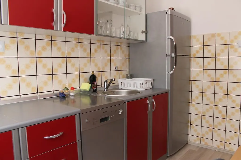 Apartment Ruby Mandre